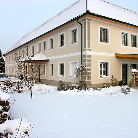 Pension Merkinger Behamberg Exterior photo