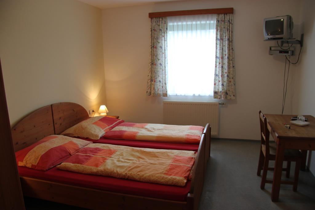 Pension Merkinger Behamberg Room photo